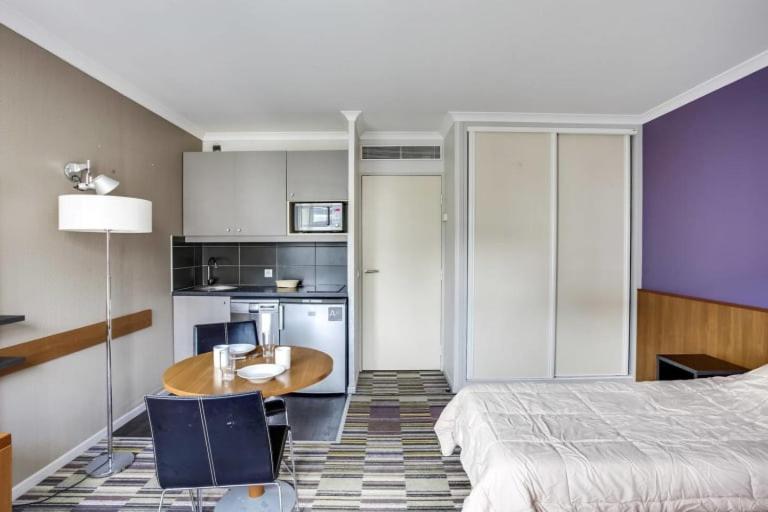 GuestReady - Cozy Studio near Porte de Versailles Metro Issy-les-Moulineaux Exterior foto