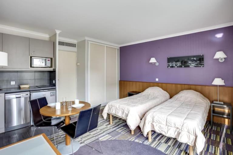 GuestReady - Cozy Studio near Porte de Versailles Metro Issy-les-Moulineaux Exterior foto